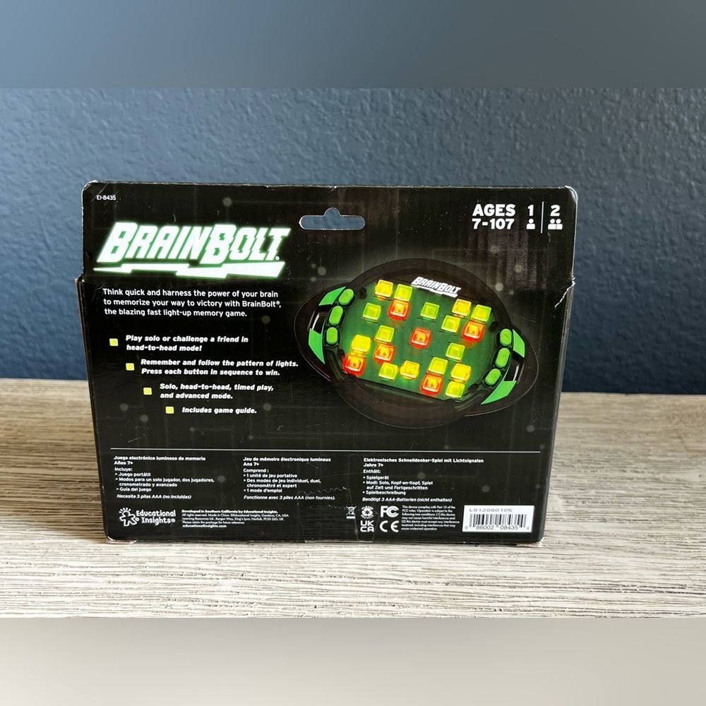 🆕 BrainBolt Light-Up Memory Game - Picture 2 of 3